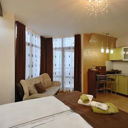 Fantasy Apartaments And Studios Avenue Комплекс Фантазия Хисаря Exterior photo